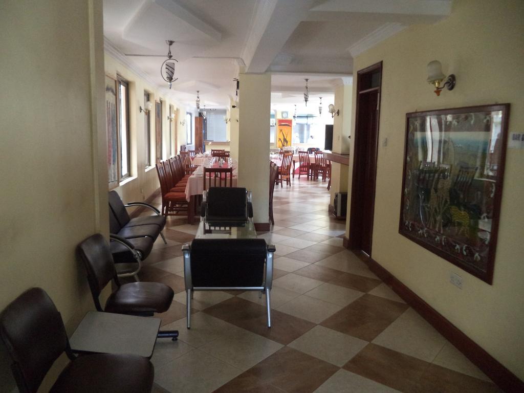 Arusha Tourist Inn Hotel Esterno foto